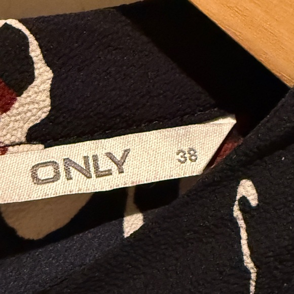 Only Black Blouse with Red Floral Design - Picture 6 of 6